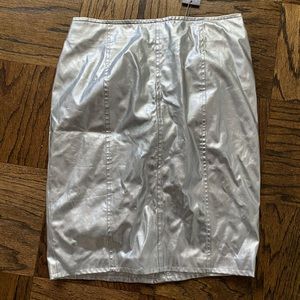 NWT Jennifer Lopez Silver Metallic Skirt